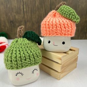 Marshmallow Mug Hats. Set of Two